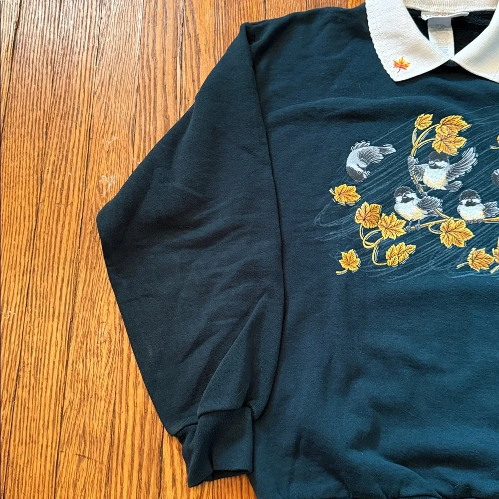 90’s Birds In The Wind Vintage Granny Crewneck Sweater w/ Collar - Picture 4 of 11